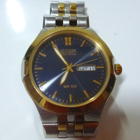 Citizen Eco-Drive Watch - Picture 1 of 3